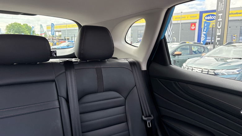 MG HS 1.5 T-GDI Trophy 5dr Petrol Hatchback